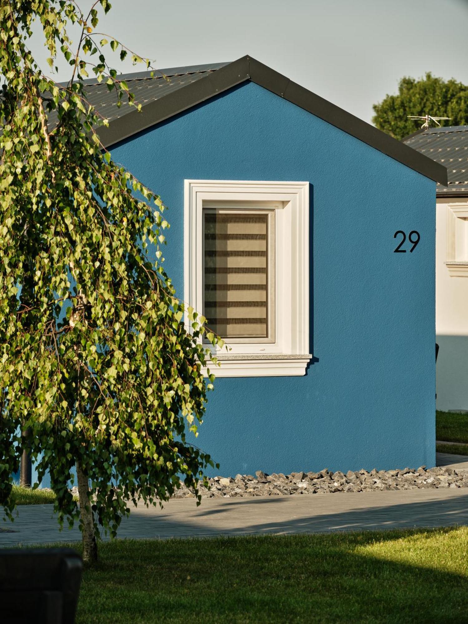 Scandi Village Zator Exterior photo